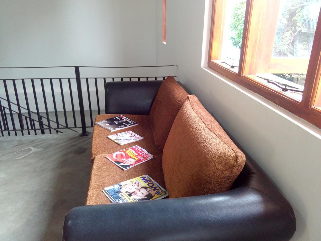Chelli Homestay Negombo Ngoại thất bức ảnh