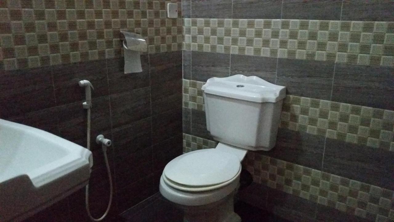 Chelli Homestay Negombo Ngoại thất bức ảnh