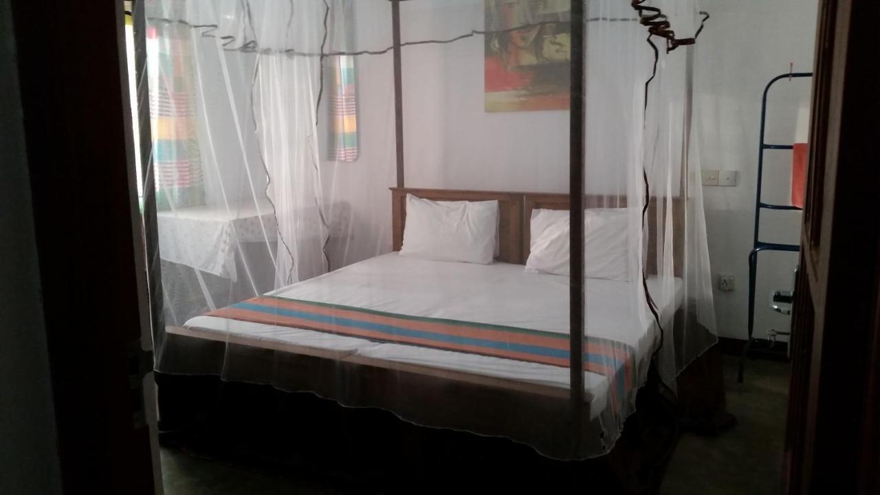 Chelli Homestay Negombo Ngoại thất bức ảnh